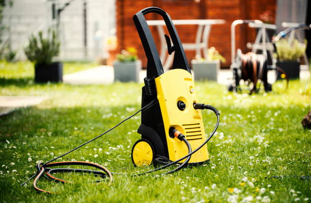 Best Spring Cleaning  in Gwinn, MI